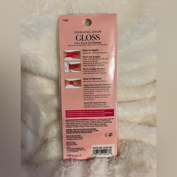 2/$15! Dashing Diva “All Lined Up” Nail Strips NIB - Picture 2 of 2